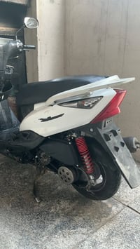 دراجه ثعلب البيع دراجه مكينه وكهربائيات نضيفات نقصه باتري وقبق هندر وك...