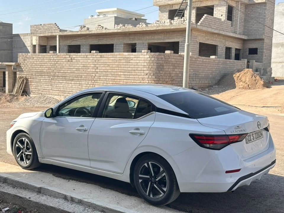 Nissan sentra 2024 SV 
الظرر فقط البولند بدون دواخل شرط ايرباك ستيرن سستم ماشيه 32mill السياره كلو شرط الفحص بيه تعديل صغير باب السايق السعر 136$ مكان عقره 
*********** واتساب

