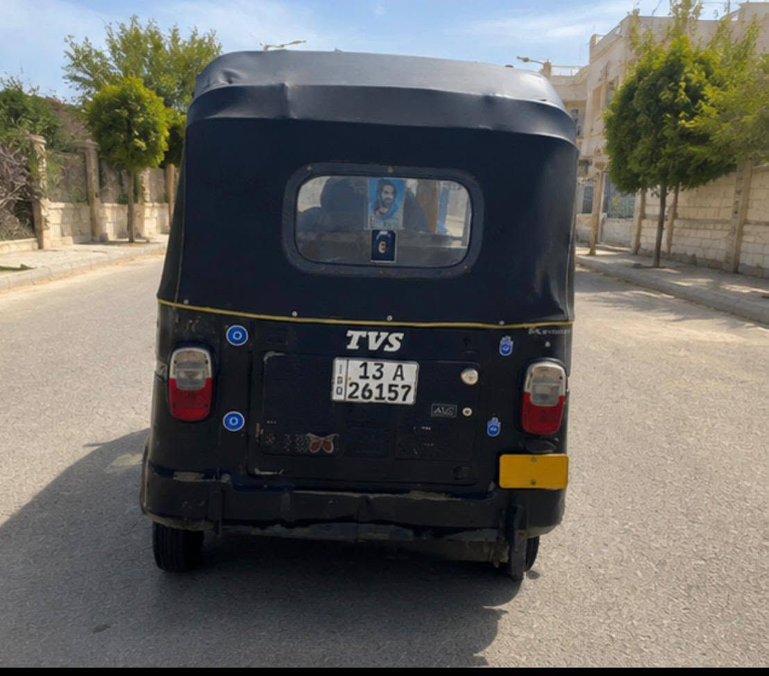 تكتك 21 رقم وسنويه المكينه مكفوله ولبدي شوف لعين بي خياسات شوي مكفول من ضربه تحويل ثاني يوم سعر6500 وبيها مجال للشراي عنوان الحيانيه حي الاصدقاء ***********
