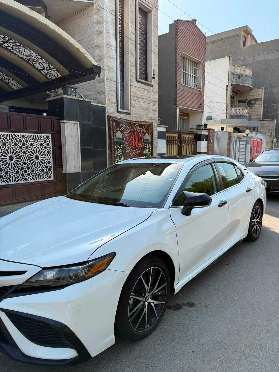 كامري se بلص
فول موصفات 
موديل 2023
فتحه 
بصمه +تشغيل عن بعد 
شفتات ستيرن 
كشنات جلد
هيتر كشنات 
هيتر ستيرن 
رادار امامي خلفي 360 درجه 
نقطه عمياء
ضرر ثلاث قطع باب الخلفي رش باب الامامي والجاملغ الامامي تبديل 
مكينه 2500
لونها ابيض ثلجي مو صدفي
السعر 225$ وبيها مجال 
***********
