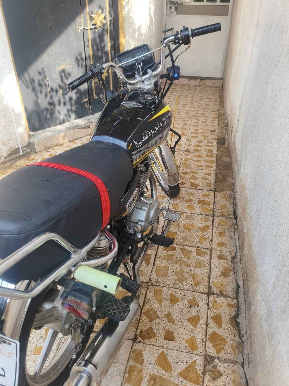 تايكر • ٢٠٢٢ • اوراق كورتانيه