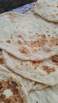 خبز بيت • خبز أبيض • خبز شعير