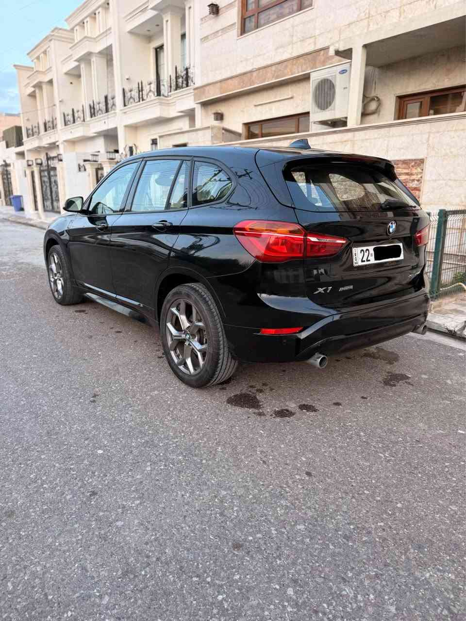 BMW 2019 X1 AL-Uroush S drive 20i black edition
بيئيم ٢٠١٩ x1 شركة العروش فول فول مواسەفات ناو زەردە و بلاجکتۆرە و رەقەم و ژینگە و هەزه و سەنەوى هەمووى شتێکی نوێیە و گێر مەكينه و كارەباياتى هەموو شتێکی بەشەرت چوار تايەى نوى لەسەره  سه يارەكه به ناوى خۆمه و لەسەر دەقی شەریکە ماوەتەوە و زۆر جوانە هيچی نيه تەنها نیو دەرگای بەس پەمپە لەبەر شوخت پەمپ کراوە
رەقەم تەلەفۆن
(***********)
(***********)
◀️(عربي)
بي إم دبليو X1 موديل 2019، شركة العروش، فل أوبشن، مواصفات كاملة، داخلية صفراء، بروجيكتور، رقم وبيئة، هزة وسنوي، وكل شيء فيها جديد.

القير والمكينة والكهرباء كلها على الشرط، السيارة ما فيها أي مشكلة، عليها أربع تايرات جديدة.

السيارة باسمي، وباقية على مواصفات الشركة، والسيارة جداً جميلة ونظيفة.

فقط نصف باب تم صبغه بسبب صدمة بسيطة، ولا يوجد فيها أي شيء آخر.

رقم الهاتف:
*********** أربيل, العراق

