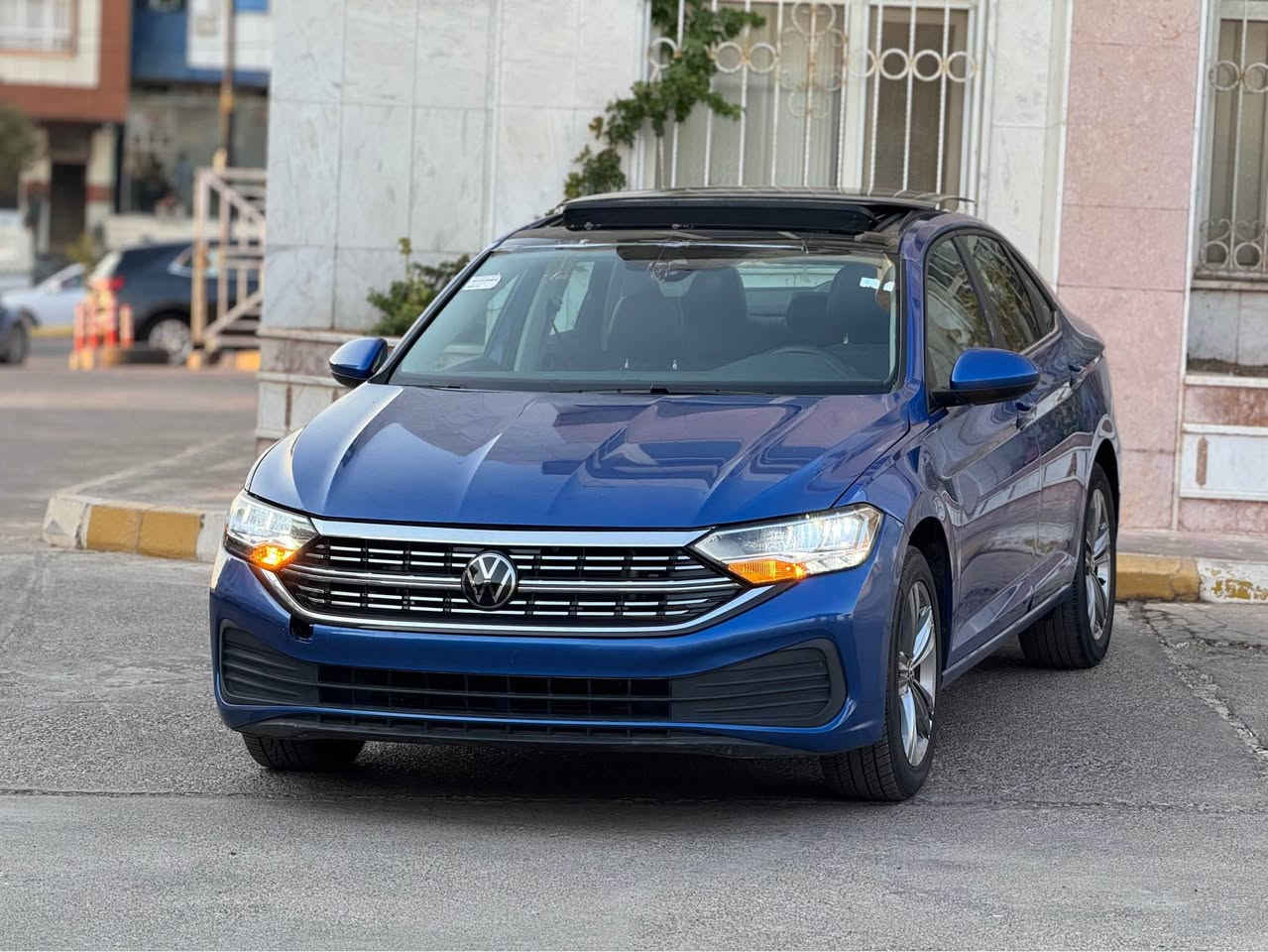 Volkswagen Jeeta SE plus 2024 فولكسواغن جيتا

فقط بوند صبغ بدون دواخل، بجمها كبس 👌
راديتر و مروحات بلادية و ارباكات طاك راجع سستم بلادي
٤٧ الف ميل ماشية ✔️ 

مواصفات SE Plus فول مواصفات 🔝
بصمة و بانوراما و كشنات هيتر و كهربائي و كيج الكتروني، شاشة و كامرية و ويل كروم و بريك بصمة و رادار و حساس

جاهزة بدون مصرف 💯
كل شي بلادي شركة 💯

سعر  مناسب 🔥 130 ورقة و مجال بسيط   
مكان عقرة "ئاكرئ"
واتس اب و كورك ***********
*********** أربيل, العراق

