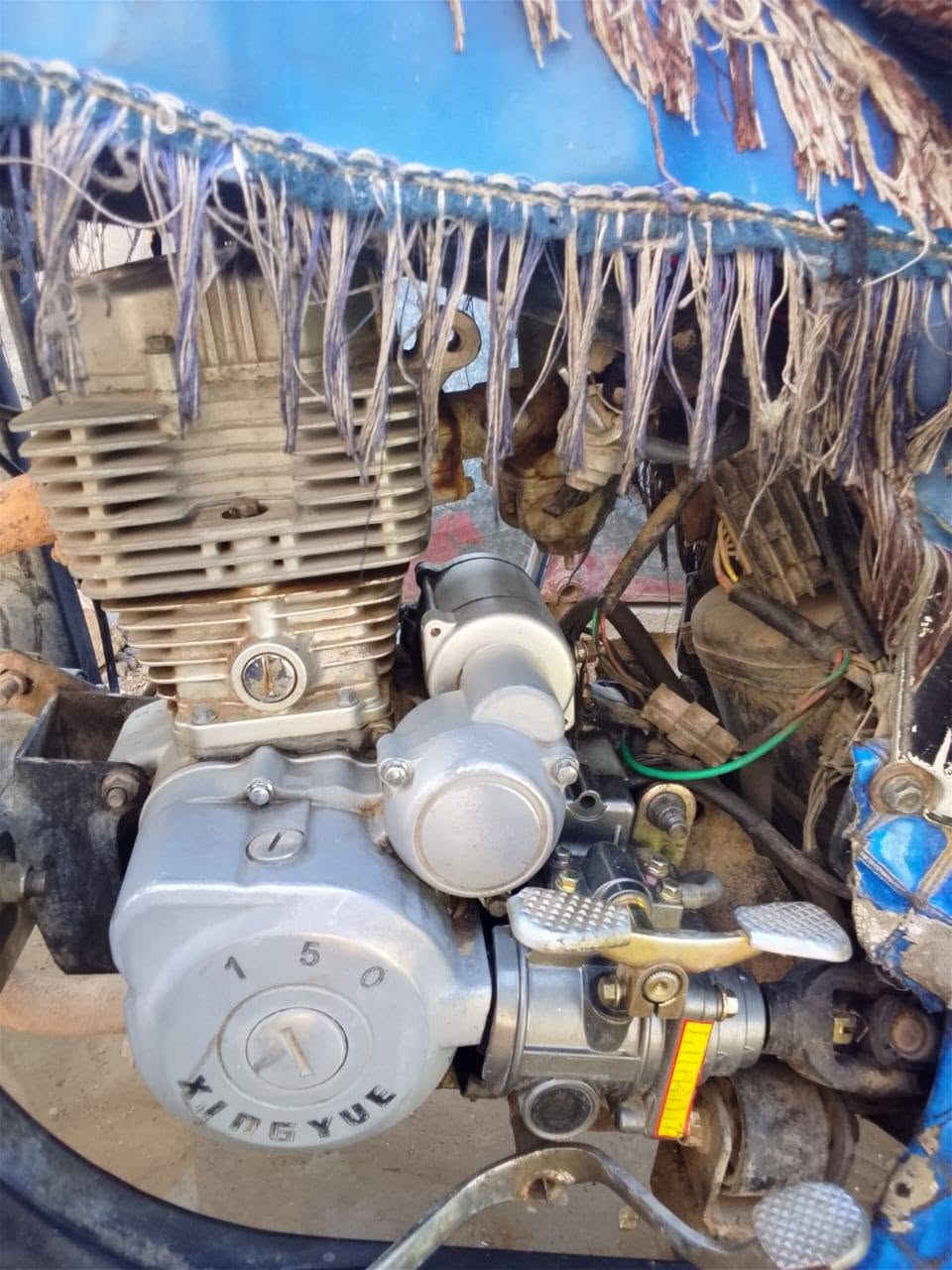سلام عليكم ستوته للبيع موديل18 محرك 150مكفوله كفاله اوراقهاا كامله السعر مليون و150وبيهاا مجال مكاني صلاح الدين بلد ***********
