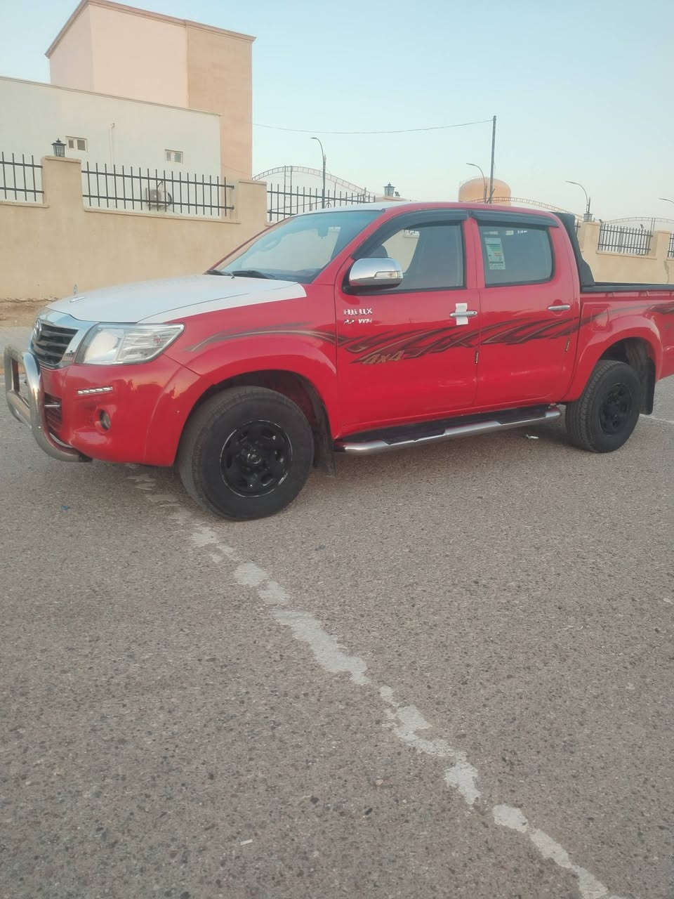 بيكم فورويل 2014
جاهزه من كلشي كير ومحرك شرط

 تخم تاير رقم انبار شرط التحويل تبريد ثلج 

فقط صبغ عام للجماليه شرط. بدون حادث 

حلوه مال جناي اي استفسار اتصل سعر ١٤٧

الانبار حديثه حي العسكري ***********. واتساب. ماسنجر
