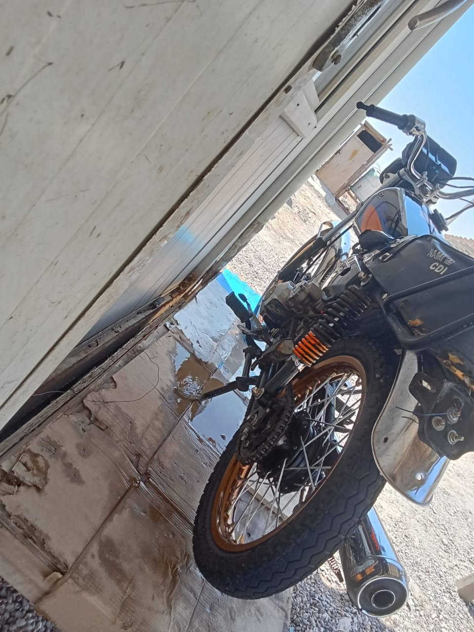 دراجه ايراني للبيع نضيفه ادوات تعميره جديده  ب 450 وبيها مجال للشراي عنوان شط العرب الفيحاء ‏‪***********‬‏
