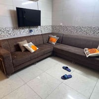 ديوان 7 مقاعد 200 الف بي مجال 07832311231بغداد العامريه