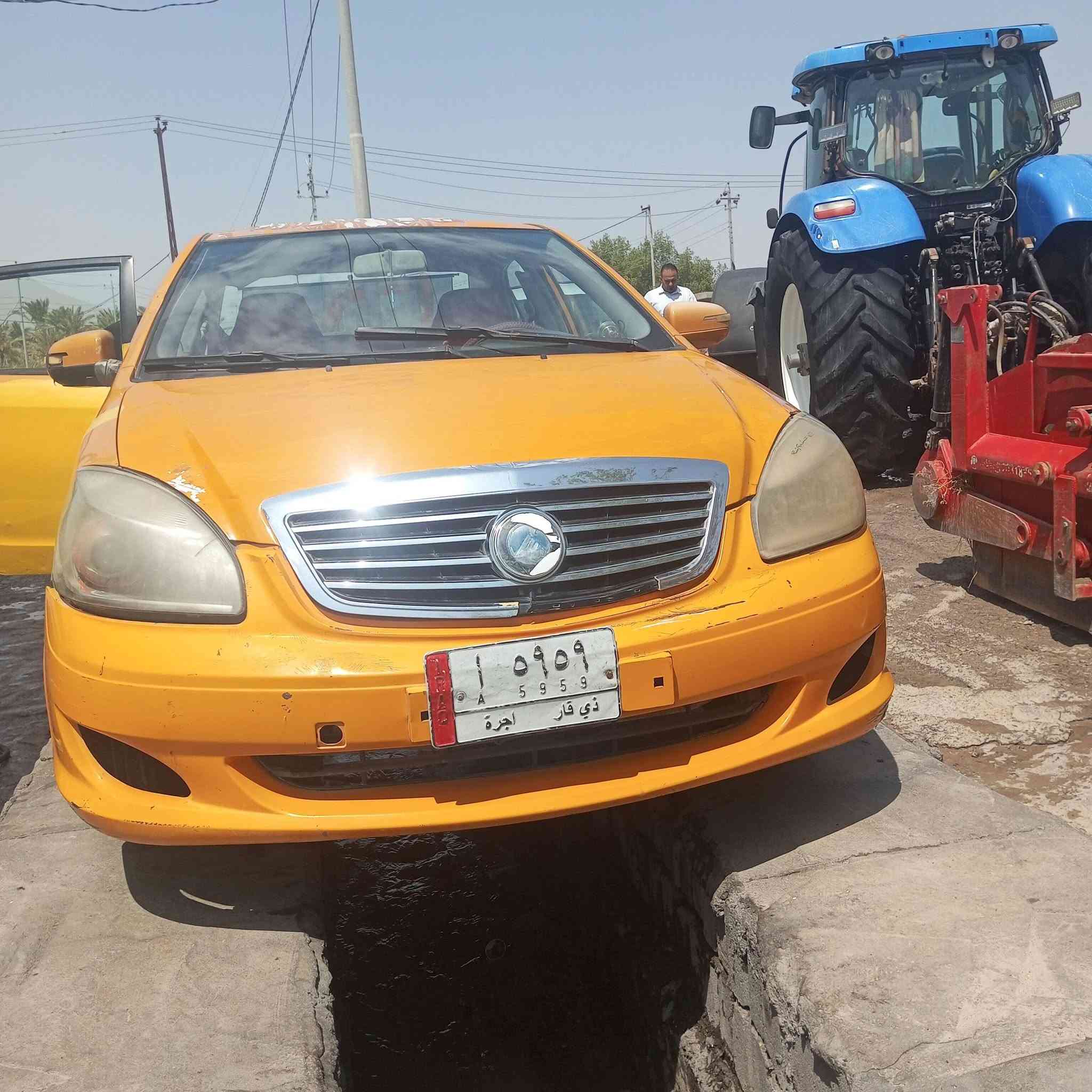 جلي موبل
محرك كورلا نحله الحديث كير عادي 
حداديه جديده مصفره هيئة خط توني جددته غرامات ما عليه
سعر 29وبيه مجال مكان ناصرية ناحية السديانوية
هاتف ***********
