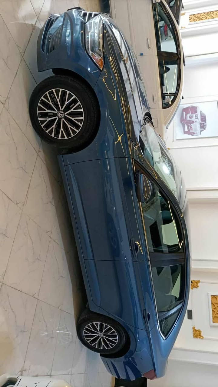 سيارة جي تي موديل 2020 فول واحد ع واحد مكينه 1400تيربو ،حادثها قطعتين رقم اربيل ،تريد وكاله او تحويل ،السعر 140ورقه ،وبيها مجال ،***********
