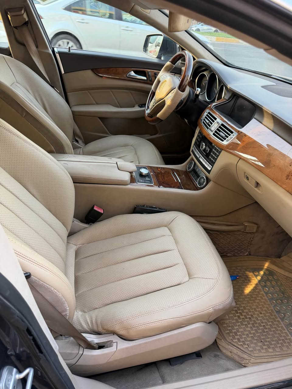 Cls v6 turbo desele.سيارةكة كلين تايتلة زمانة
سيارةكة بي سبوغة بي تحديلة
موديل ٢٠١١
كشن خزن
كشن سارد و كةرم
دبل جوبة سي مودي دةبل
بةردةية
سةمعاي هةرمانكاردو
بيش و بشتي حساسة
كشن مساجة
ويل تاي ١٩ ية
كشني vip
سةنوي نوية تا ٢٠٢٩
سيارةكة زور بي كيشةية
فروشت و كورينةوة بةشتيك بة درم بي*********** أربيل, العراق
