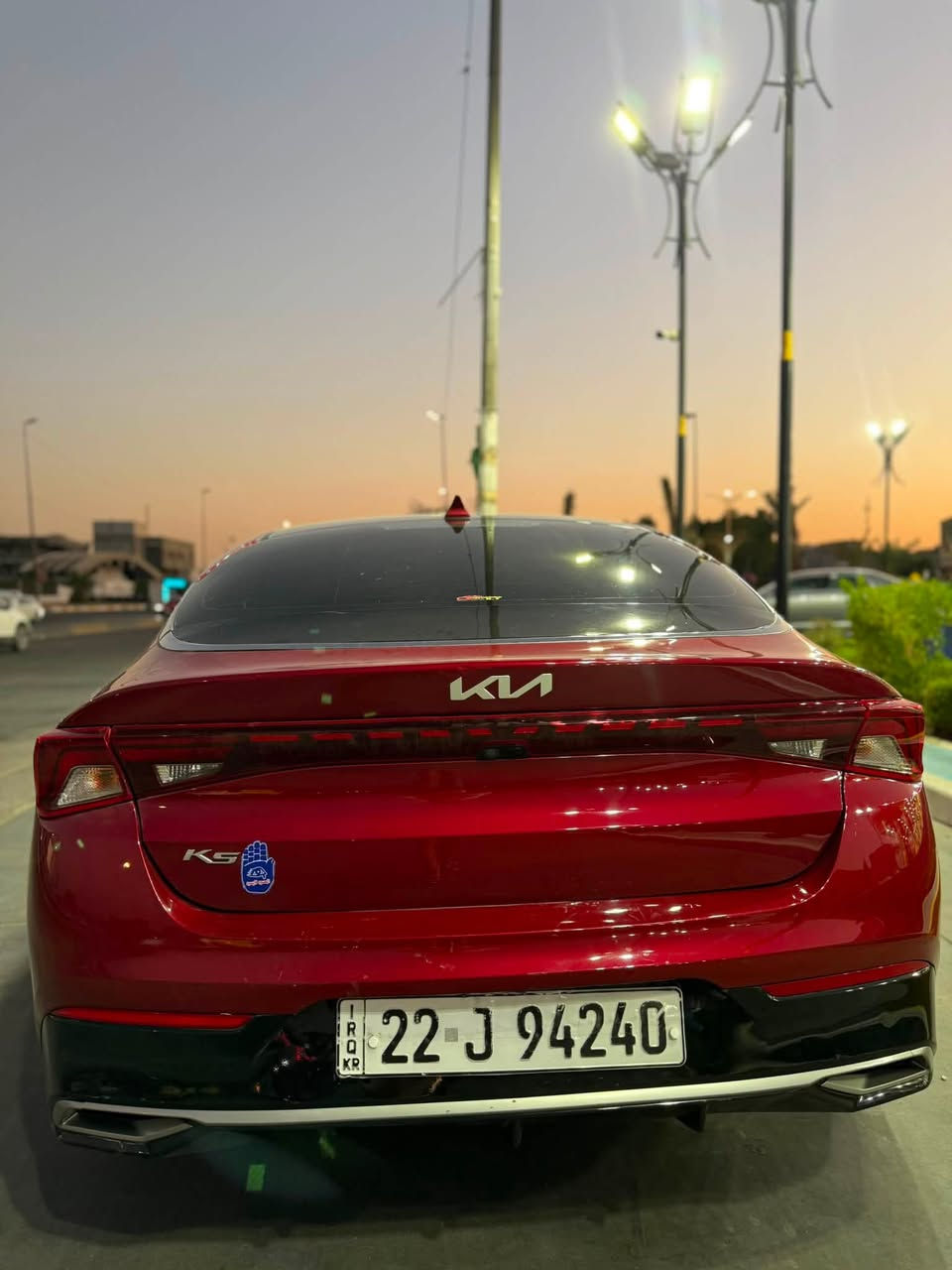 سلام عليكم 
للبيع موديل 2022

السعر (135)بيها مجال الطيبين 

K5 الحادث كما موضح بالمنشور فقط
فل مواصفات 2022
المحرك 1600 تيربو
بصمه تشغيل عن بعد بصمه ابواب
اشارة ترجيب عند الاقتراب
شحن هاتف لاسلكي
قياده ذاتيه
هاند بريك بصمه
مثبت سرعه
ABS نضام
مانع انزلاق
حساس أطارات
بك لايت ليد امامي خلفي
شاشة كبيره
شاشه تدعم الكاربلي
كشافات امامي
شاشه اعطال
رادار جانبيه
رادارات امامي خلفي
مراقبة النقطة العمياء
رادار الخطوط البيضاء
اشاير بالمري
مقعد السائق كهربائي
4 انضام قياده _أيكو + سبورت + سمارت +نورمال
فول تحكم ستيرن
كزوز سرعه
كير أوتو + عادي
مصابيح خلفية LED
مصابيح ضباب LED
رادار ضباب
2 وضعيات كامره
حساس A/C تبريد عند اتصال الهاتف حساس صندوك ذكي عند الاقتراب.ماشيه 66::

الاستفسار:📞***********
العنوان بغداد الكراده… 🇮🇶
