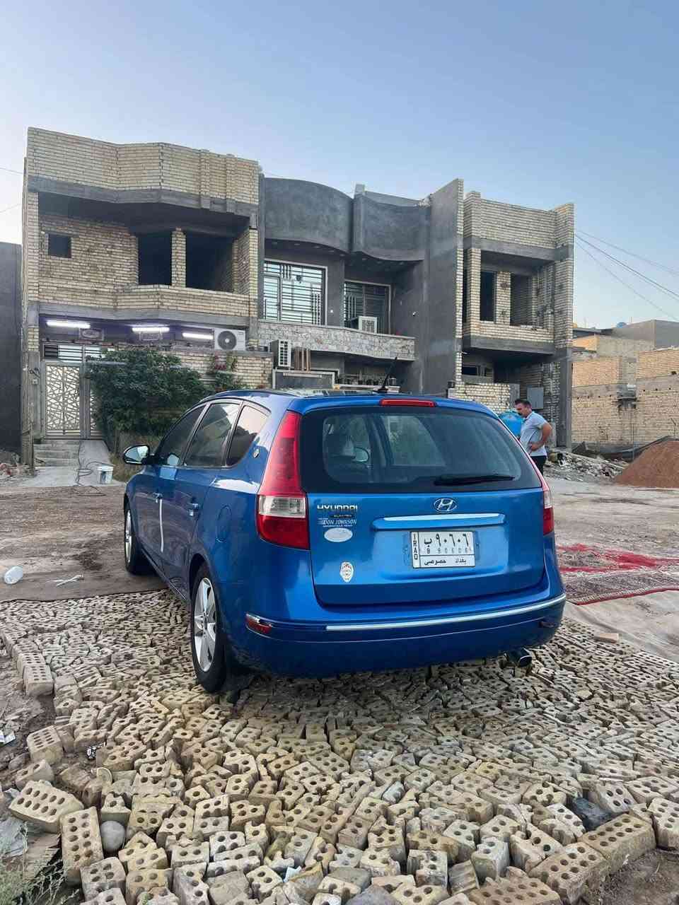النترا تورنج • ٢٠٠٩ • محرك ٢٠٠٠
