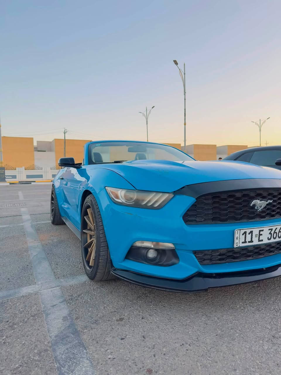 موستنك ايكو بوست تيربو 2017 كشف 
السياره بريميوم فول مواصفات
شاشه تدعم كار بلاي
تدفئه تبريد مقاعد 
تشغيل التبريد عند التشغل عن بعد (تحكم دشبول)
تثبيت سرعه
كامره خلفيه
تحكم شاشه كامل
تحكم ستيرن
اناره داخليه تحكم دشبول
كشف مال الوكاله شغال اي خلل ماكو 
صدر خلفي جديد
(لون مميز +رقم مميز )

سياره كلين بدون حادث 
مكانه كربلاء السعر ١٢٧
***********
