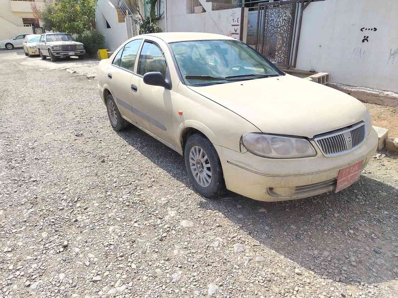 ٢٠٠٩ • ٩٠ • للبيع