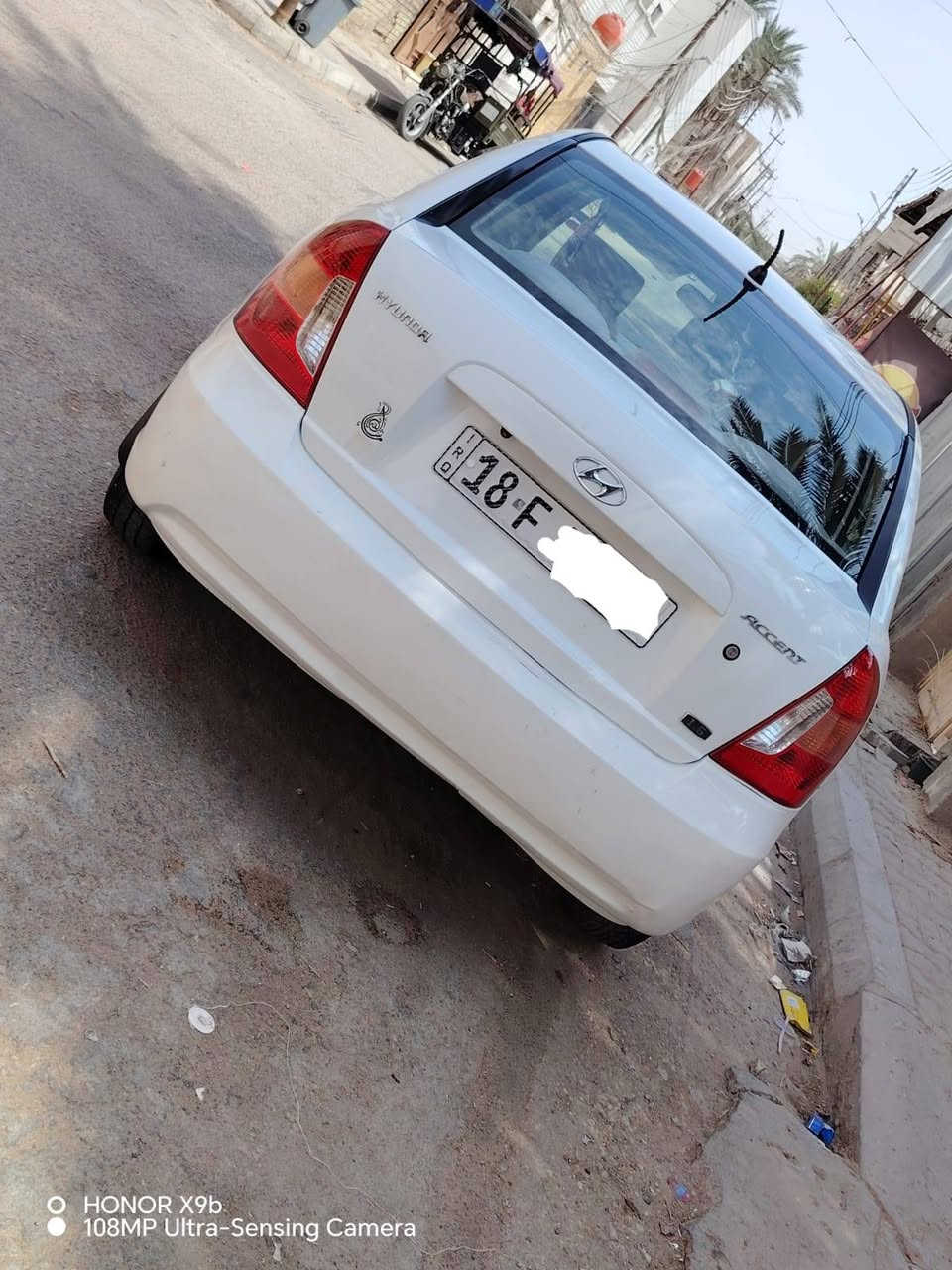 السلام عليكم
اكسنت ٢٠١١ 
مكينه ١٦٠٠
صبغ ربع البنيد وهلال الجاملغ الخلفي يم قبق البانزين
السياره بلاديه ونظيفه جدآ  مكان كربلاء المقدسة 
رقم بابل بسمي 
السعر ٩٠ ورقه 
***********

نص مكتوب في الصور:
- O HONOR X9b 108MP Ultra-Sensing Camera
- HONOR X9b
- 108MP Ultra-Sensing Camera