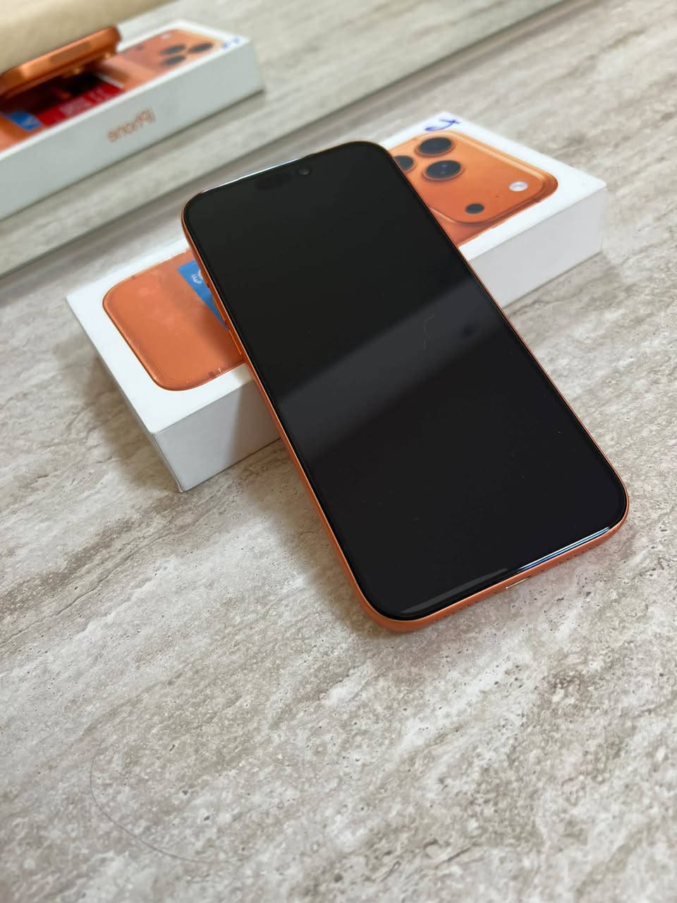آيفون ١٧ برو ماكس • ٢٥٦ • بطارية ٩٥٪