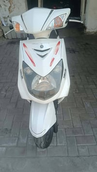 سكنس فحل • ٢٧٠٠٠ • مع نثية