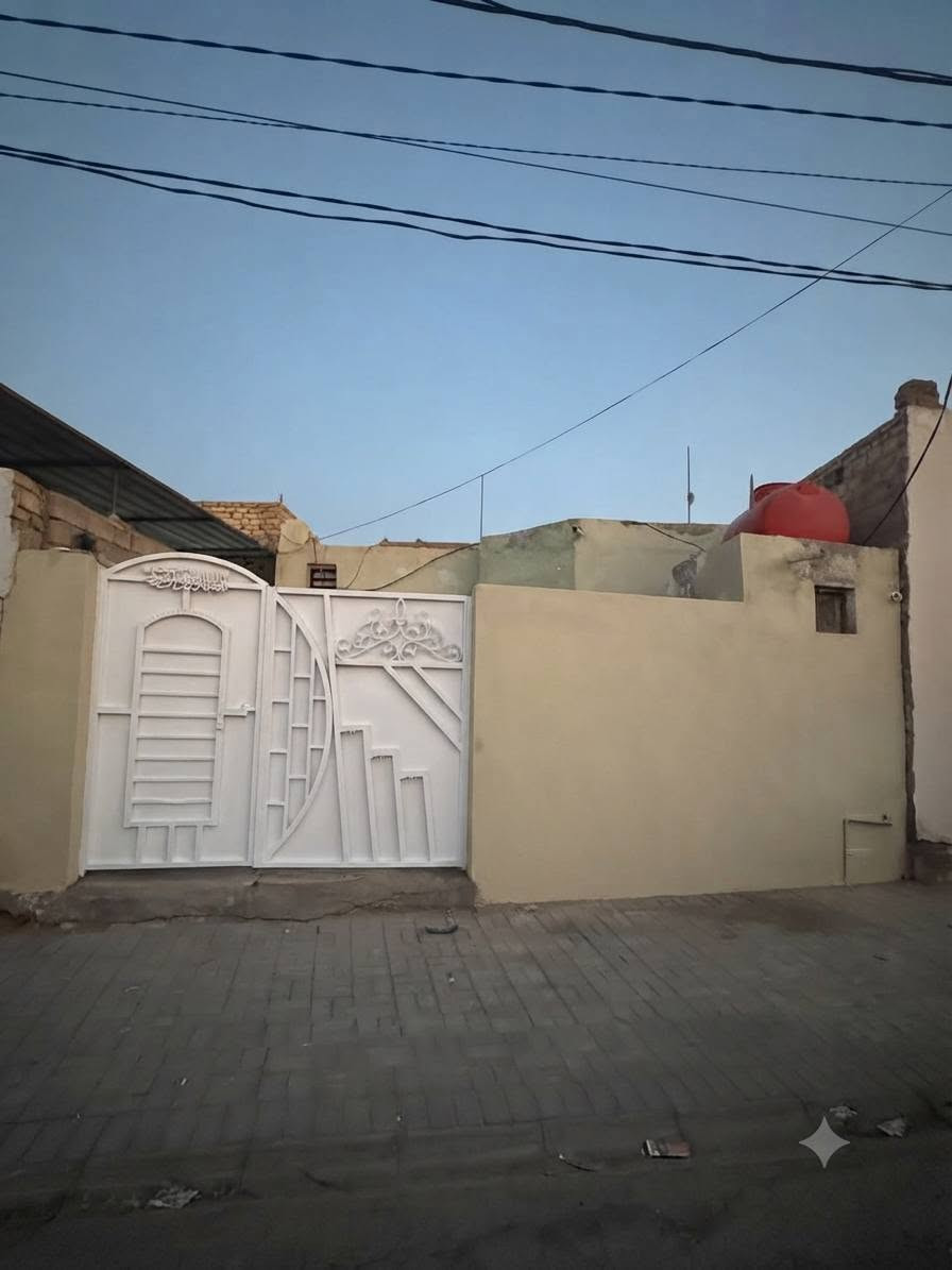 بيت ١٨٠ متر طابو زراعي سند ٢٥ تحويل بأسمك مباشر غرفه مطبخ إستقبال صالة وصحيات غرفه وحدة السعر ٤٢ مليون 
الديوانية الحمزه الشرقي حي النسيم الكوام قرب دائرة الإطفاء قرب جسر الكووووووام لا دكلي وين هذا العنوان كامل 
السعر ٤٢ مليون @الجميع 

***********
