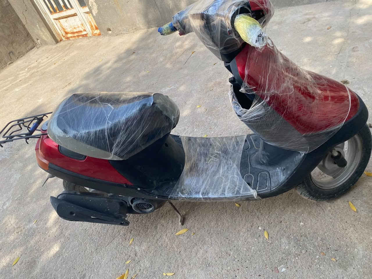 بطة • نضيفه • مكينة مفتوحه