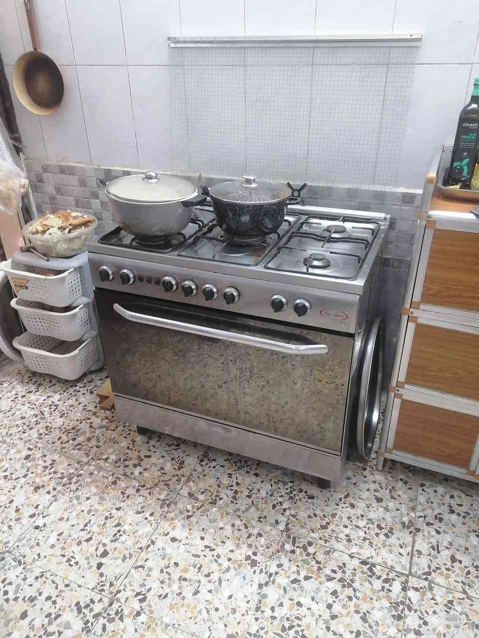 للبيع التواصل عاى الرقم ***********
