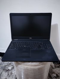 ديل 15.6 • i5 جيل5 • بطارية وكيبورد معطلة