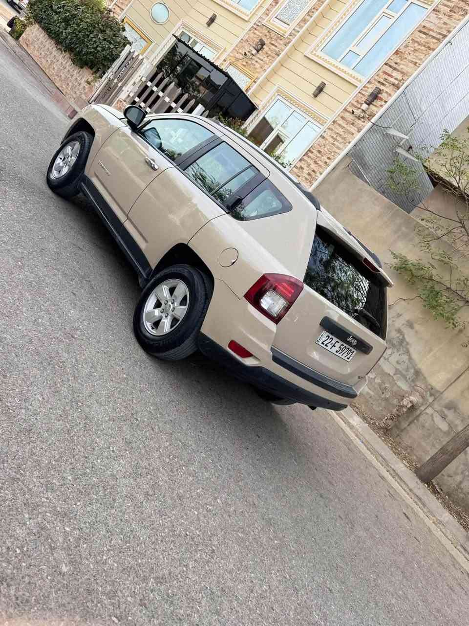 كومباس • ٢٠١٧ • ٨٨٠٠٠ كم