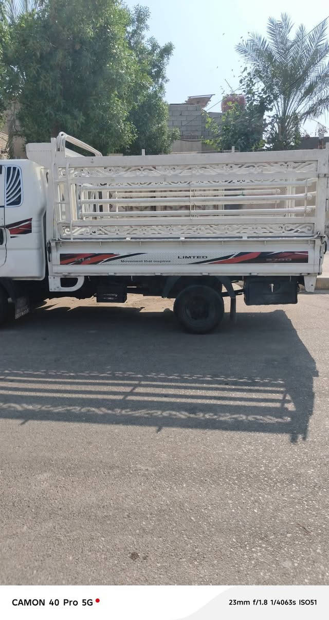 كامون 40 برو • 5G • هاتف