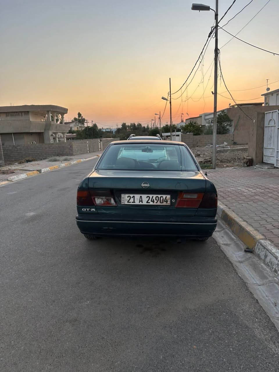 مۆدێل ٩٤
گێر ومەكينەى بيلاد 
ئـەوەليات و غەرامەى بەشەرت بەناوى خۆمانەوەيە
تبريد تدفيە بەشەرت
سەيارەكە زۆر جايزو پاك ماوەتەوە
پێش و دواى جركەى تيانيە
سەنەوى بەسەر نەچوە
كۆبۆنى بەنزينى هەيە
شوێن كەركوك
***********
*********** كركوك, العراق
