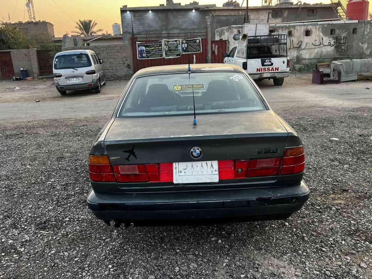 بي ام 525iالسياره مديل2000اصل شرط تحويل لو وكاله سنويه2027 رقم بصره مشروع وطني كير نضيف محرك نص عمر مفتوح حداده حلوه باور عاطل طخم تاير كهربايات شغاله السعر 26وبيها مجال قليل المكان بصره الدير***********
