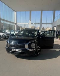 اوتلاندر SEL • ٢٠٢٣ • بدون صبغ