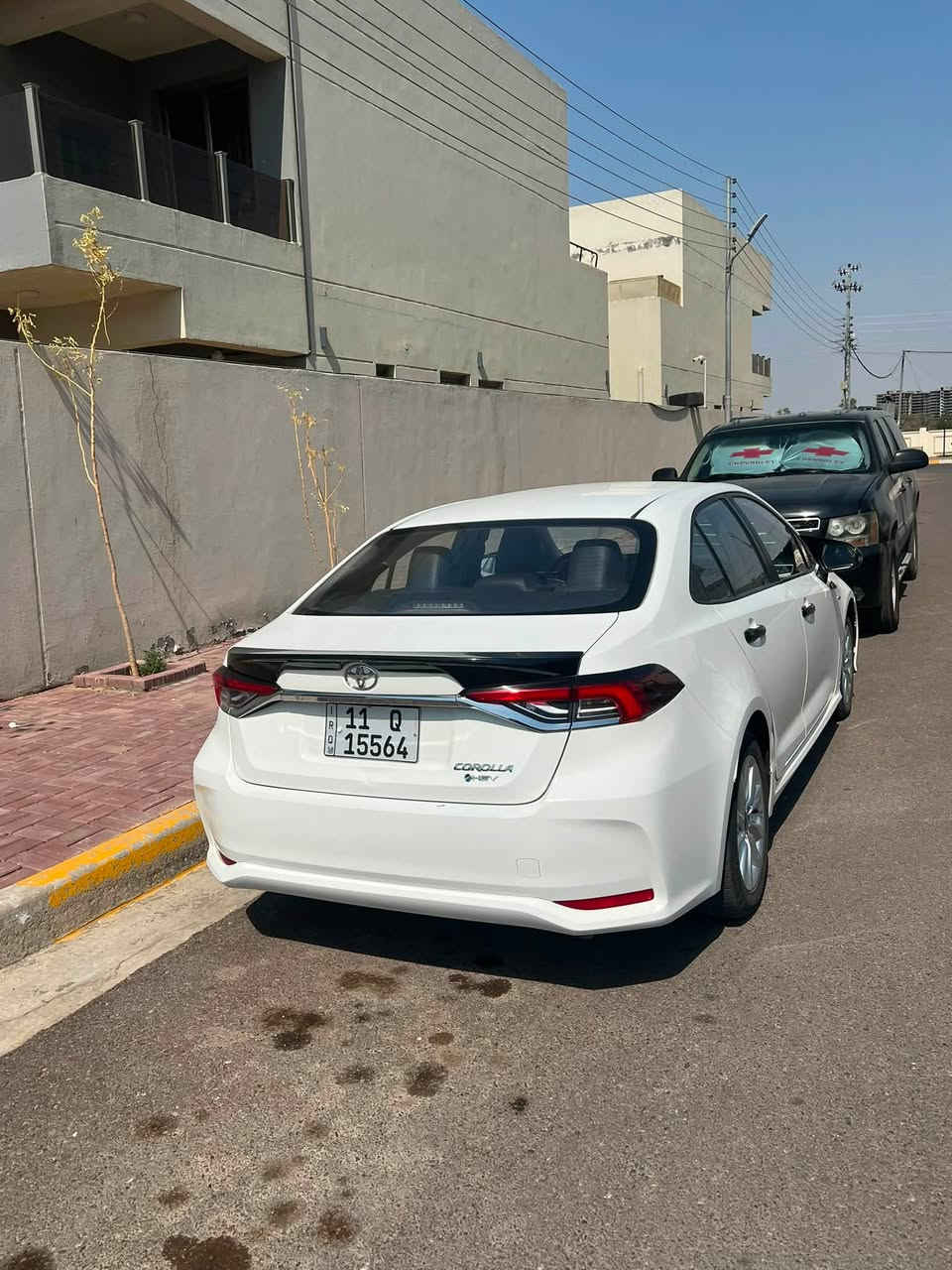 السلام عليكم
عيني كورلا هايبرد 2025 للبيع 
السياره مكفوله من الصبغ ولبارد 
فول مواصفات 
السياره ماشيه 108 
بس سياره خير من الله كلش حلوه ونضيفه 
السعر 153 وبيه مجال قليل للشراي وبيكم خير ودللو  
ورجاء الي مو شراي ليتصل 
رقم الهاتف ***********
