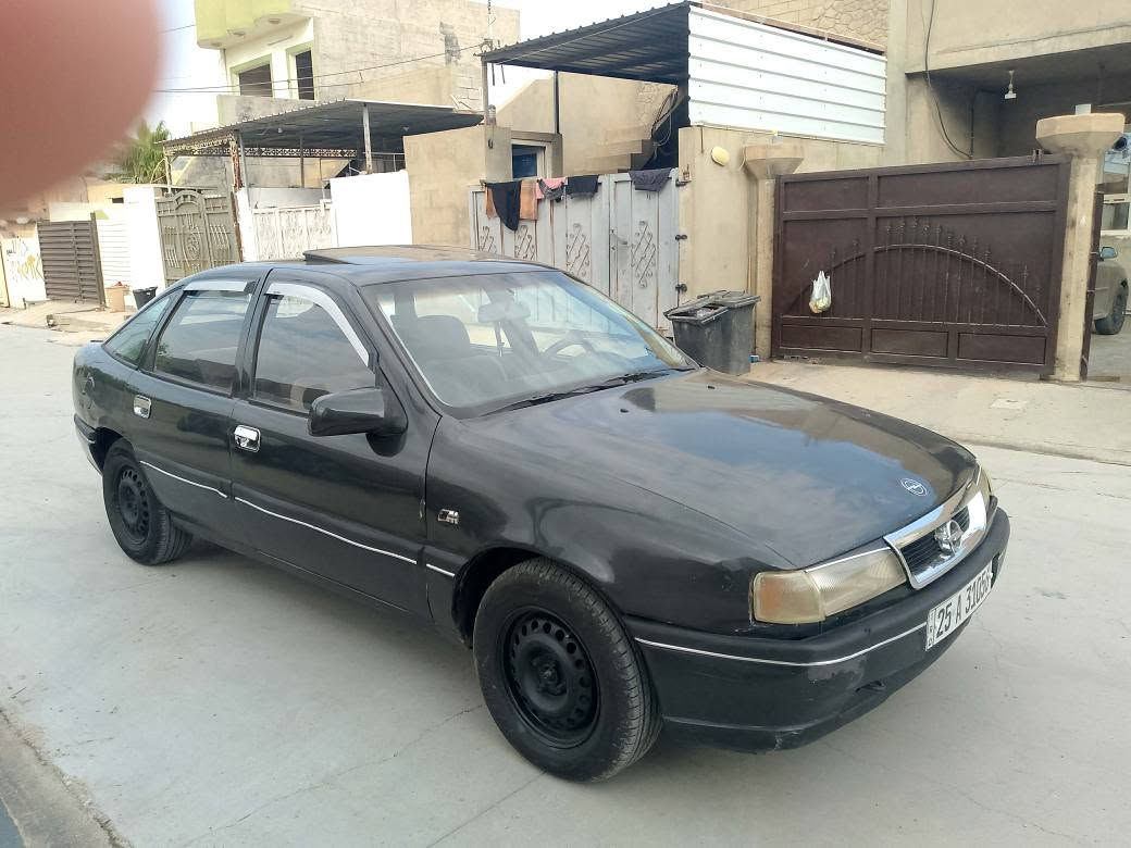 اوبل اوميكاء محرك 20 كير عادي موديل94 موصفات ABS قفل مركزي رقم كركوك مشروع وطني لحد 31 سنويه بي كوبون بازين كول على بلاد سيار بدنا بي ضربه خفيف بدون خياس فقط بواحد سعر 26 بي مجال بصيط  شرط تحويل غرامه رقم موبايل *********** كركوك, العراق

