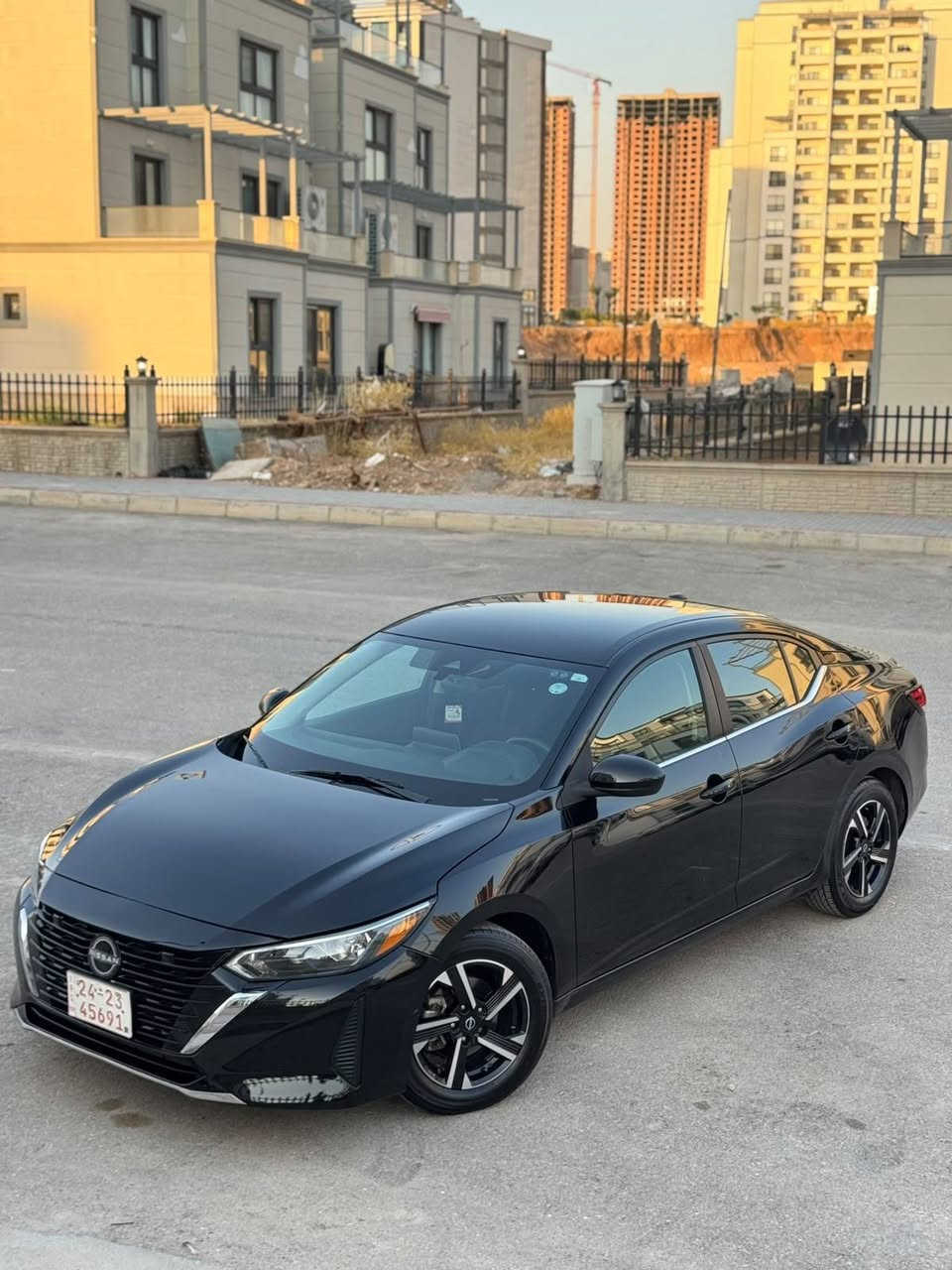 nissan sentra ***********
مؤديل 2024 
مواصفات SV 
( به سمه ، ٥ رادار ، خه تى جاده ، گيج الكترؤنى ، شاشه گه وره ، ويل كرؤم ، ته حديد سورعه ) سئ پارچه به س ليخشان هه يه و بئ ده عم پشت و پيش كه پس ٣ مانگ كاتى له گه له هه موو شتيكى به شه رت*********** أربيل, العراق
