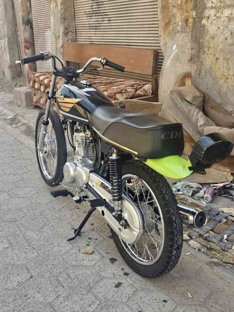 سلام عليكم دراجه سكنر تعمير 26 السعر 750 وبيها مجال مكان نجف كوفه الرقم***********
