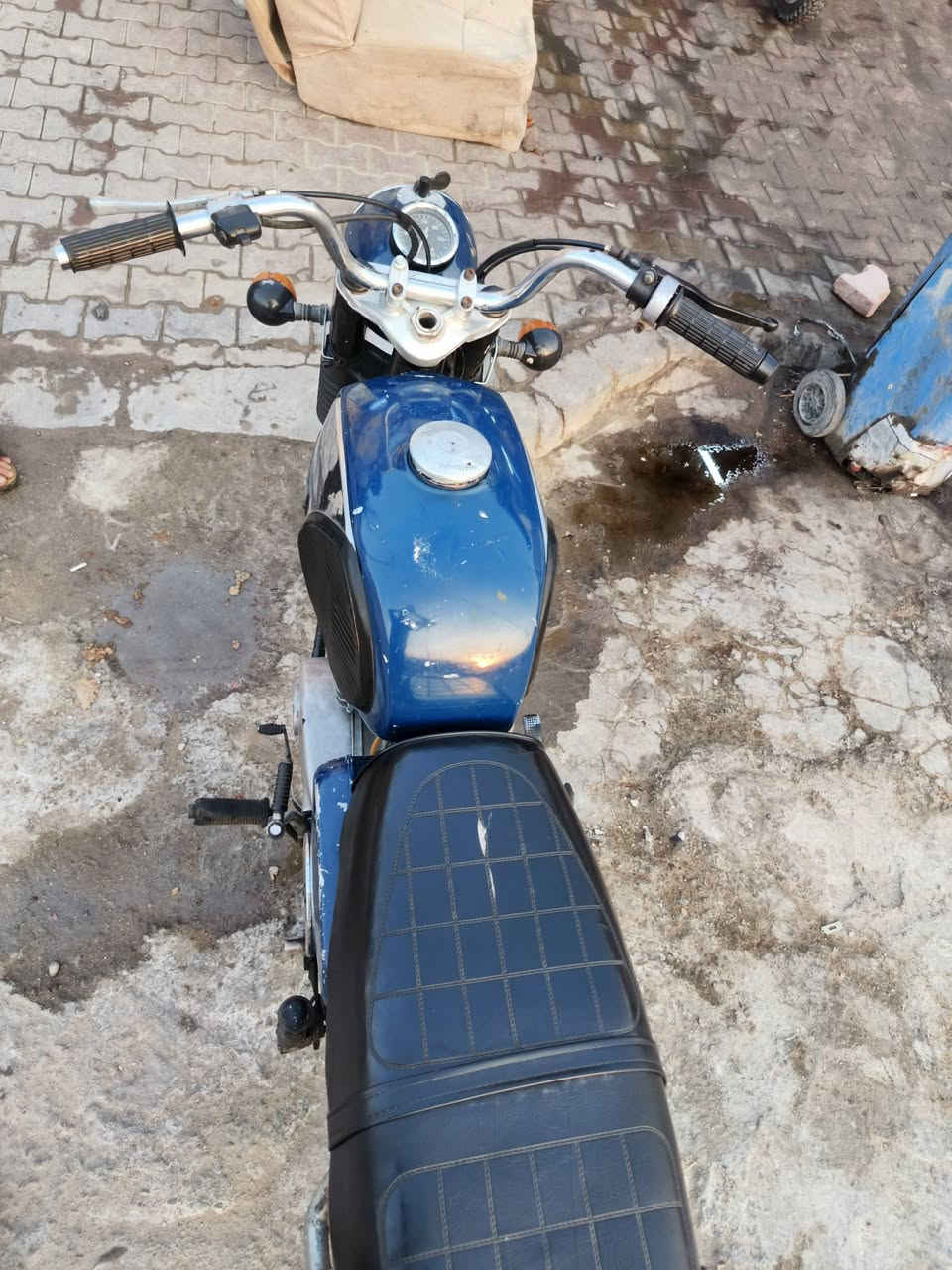 سلامة عليكم امزت 81بدون سعره مليون و200وبيه مجال حق جيه مكلف بنشر رجان هذ رقم راعيه
***********واتسب
