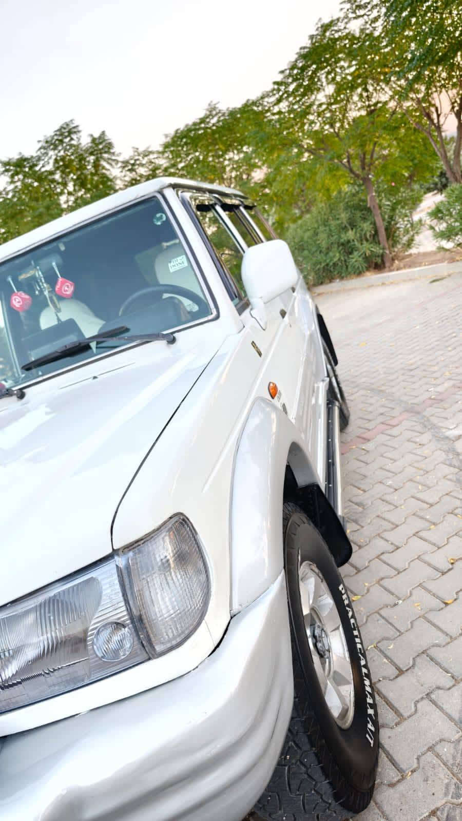 ❣️ماشەڵاتاقانەی سلێمانی❣️
     گالۆبەر💪مۆدێل 2002
(ڕەقەم سلێمانیبەناوی خۆمانەوەیە)
   سەنەوی بەسەرچوەتەحویل       غرامەوبڕاوەبەشەرت 
__________________________
دەبڵ ئەکسل بەشەرت 4×4💪
👈گێڕومەکینەی بەشەرتی فیتەر👌
__________________________
مواسەفات     (شاشەئایپاد🎧)
(قفڵ مەرکەزی)  (تەبریدمەرکەزی)          
   ‌👈تەبریتی ساردوگەرم👉
   ‌‌‌(چوارجام کارەبائاوێنەکارەبا‌)
         💡لایت زینۆن 💡
   (سوکان پاوەر)      (ABS)
تاقم کوشنوبەرەدەرگای بیلادی خۆی ماتەوەوکوشن جڵده
چوارتایەوویلی لۆک لۆکی لەژێرایە👌
کارەبای هەموگیانی لەسەرشەریکەماوە
__________________________

  چەمەلەغی سەکن قرچێکی هەیە 
ماباقی هەموگیانی بەشەرتوهیچی تری پێوەنیەهەموگیانی کەپسە
سێ پارچەی بۆیاخەبۆنیتودووچەمەلەغی پیشوا
تەقەوڕەقەی هیچ تیانیەپێشودوای تازەداگیراوە
ماشەڵاسەیارەکەپێویست بەوەسف ناکا
هەتابڵێی نازدارەوماڵی دۆستە
شوین سلێمانی🌹   (نرخ 53گەڵا💸)
      (ژمارەتەلەفون📠)     
*********** السليمانية, العراق

