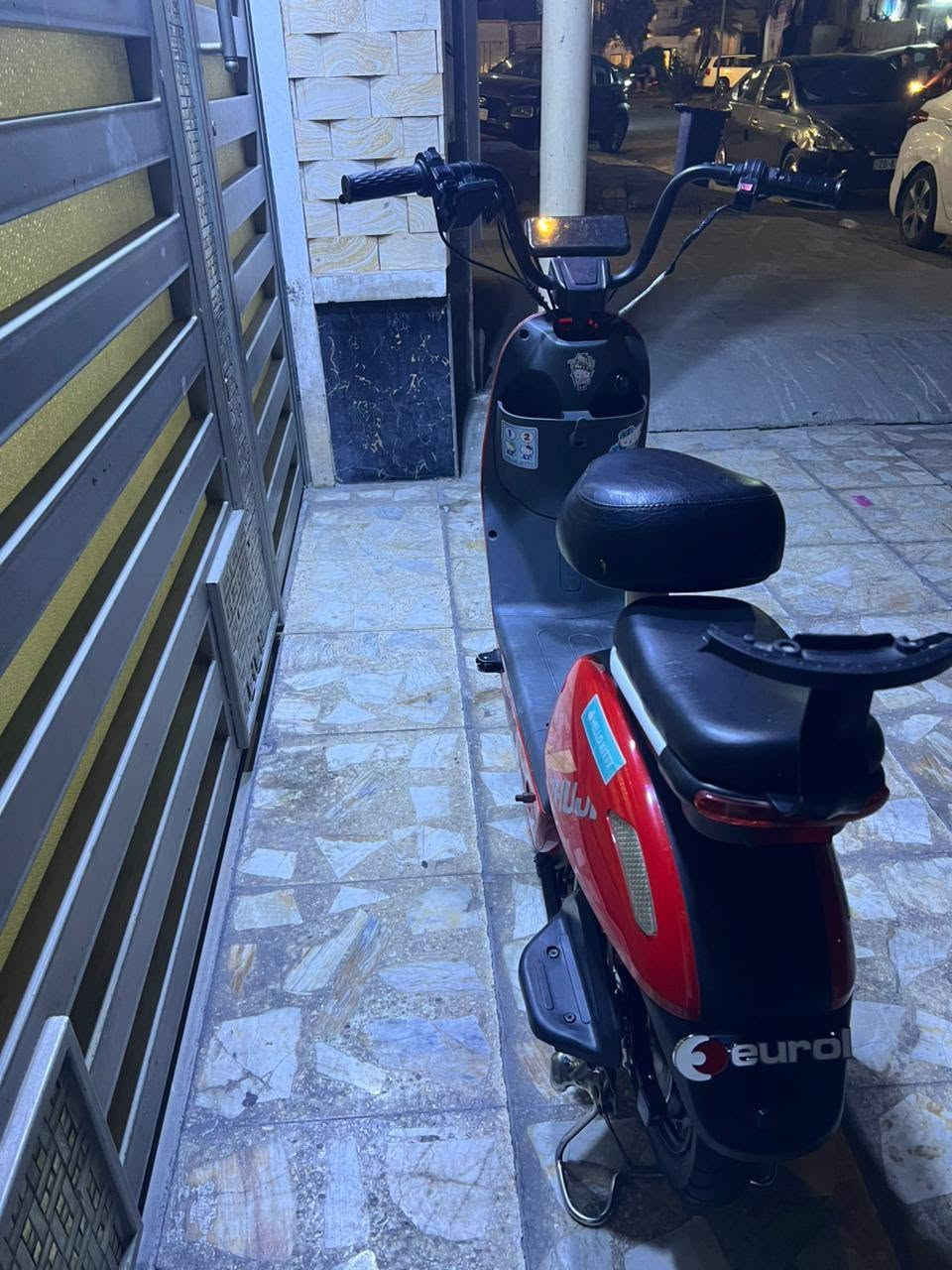 دراجه شحن لبيع نضافه 80٪. 4بطاريات حجم 14
السعر350 وبيها مجال
اللاستفار
***********
