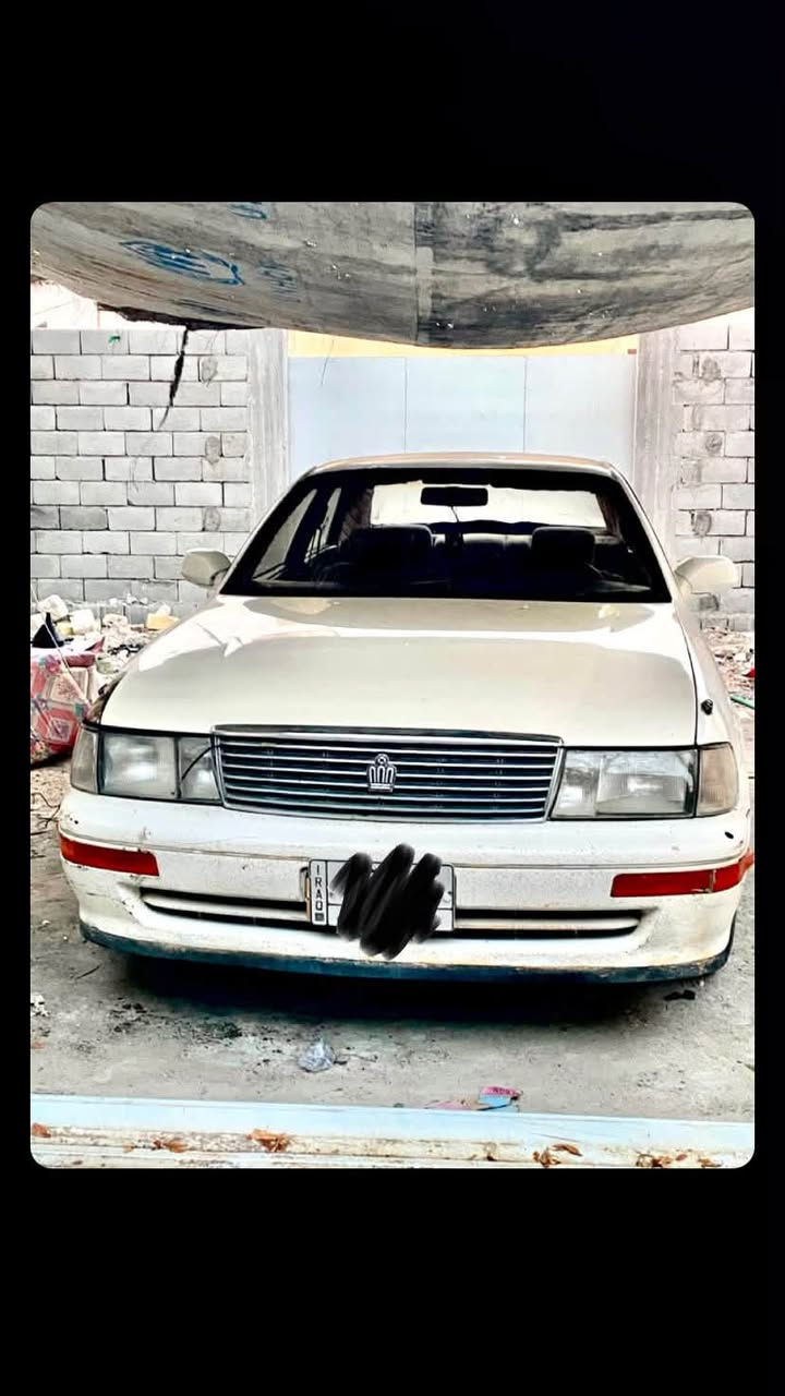 سياره بطه موديل 2000 رقم بصره 
سياره مكفوله من كص ونقل 
ومكينه وكير واصوليات مكفوله 
بس راعي سياره يريد تحويل 
يعني الي يشتري سياره يحول بسمه 
رقم تلفون***********
سعر 43 وبيه ومجال
