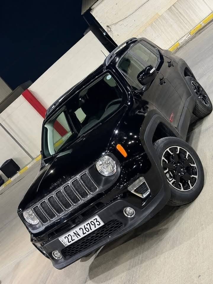 🚙 للبيع جيب رينيجيد Trailhawk 4×4 موديل 2023

🔥 Trailhawk – أعلى فئة للقيادة الوعرة

• موديل: 2023
• الفئة: Trailhawk 4×4
• المحرك: 1.3 لتر تيربو
• القوة: 177 حصان
• ناقل حركة: أوتوماتيك 9 سرعات
• دفع رباعي 4×4
• أنظمة قيادة للطرق الوعرة
• وضعيات قيادة: Auto / Snow / Sand / Mud / Rock
• نظام Hill Descent Control
• جنوط ألمنيوم
• شاشة ترفيه ودعم Apple CarPlay وAndroid Auto
• كاميرا خلفية وحساسات
• مثبت سرعة
• ماشية: 35,000 كم
• لايت اوتو مع حركة سيرة يمت تشغل لايت
• بصمة
سيارة فقط جاملغ سايق مصبوغ بدون ايرباك بي كم مكان بارد تكحيل
📍 كركوك
سنوية وهزة كله جديد
سعر بي مجال لطيبين
📞 للتواصل *********** كركوك, العراق
