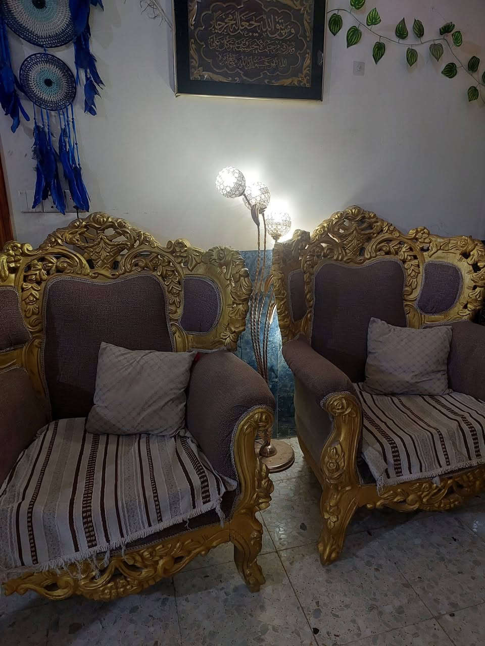 طقم زان • ١٢مقعد • نضيف جداً