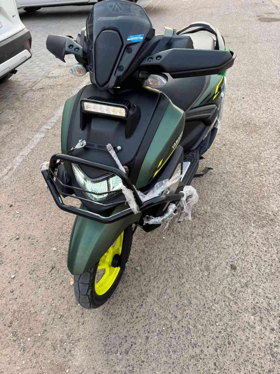 دراجه zr25جديده ماشيه ٤الاف العنوان سماوه 
للاستفسار ***********
