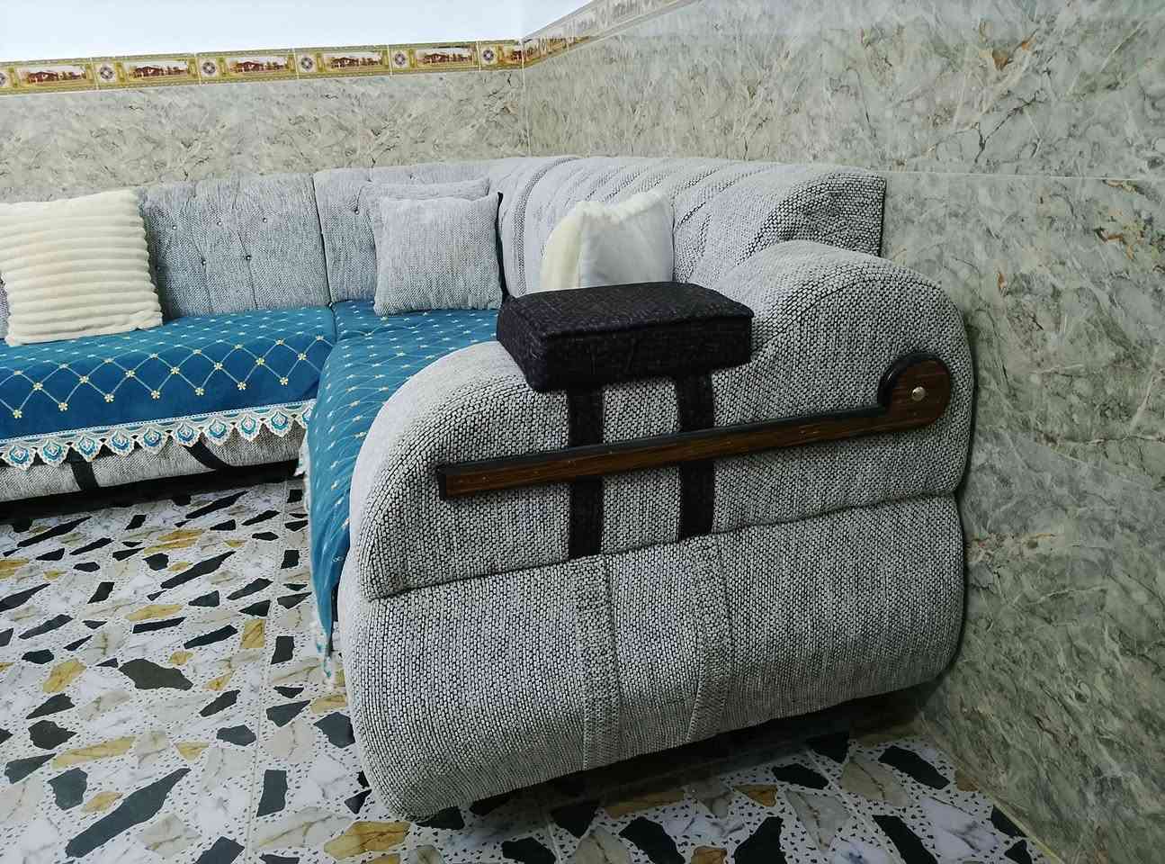 ديوان باندا • ١٣مقعد • نضيف جدا