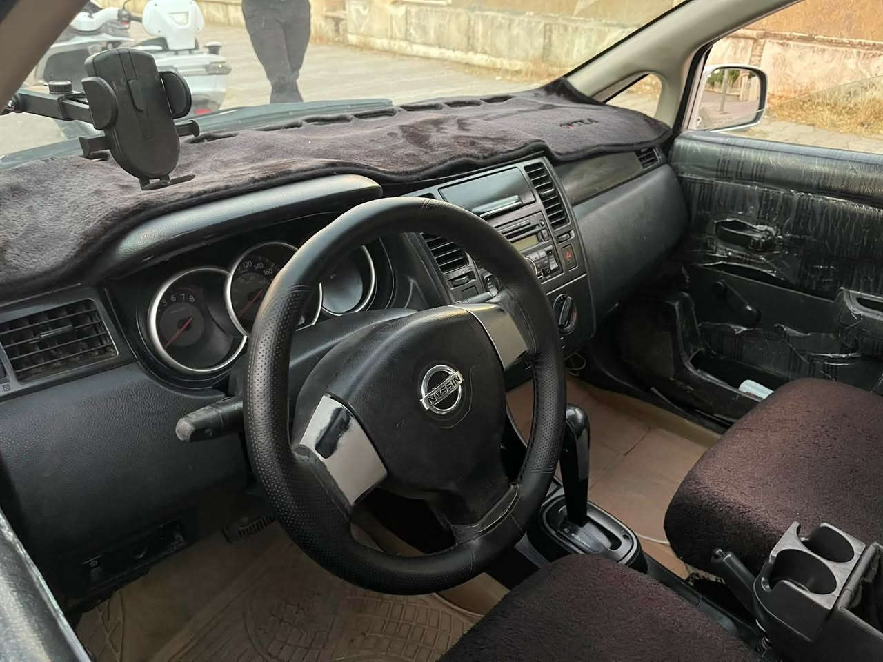 بو فروشت جوابی نامە نادەموە برا بەریزەکم ***********
