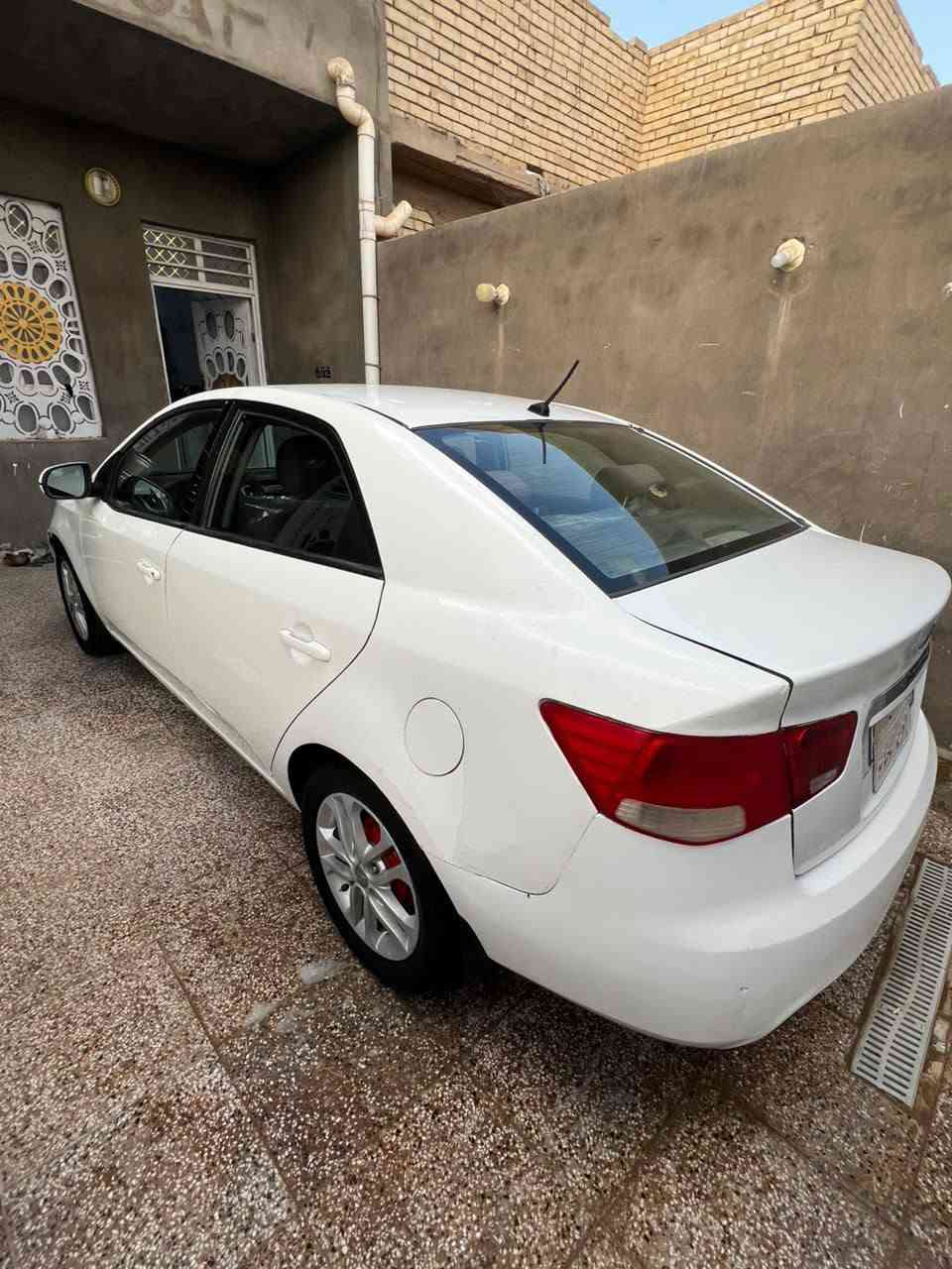 سيراتو ٢٠١١ • محرك ١٦٠٠ • فتحة
