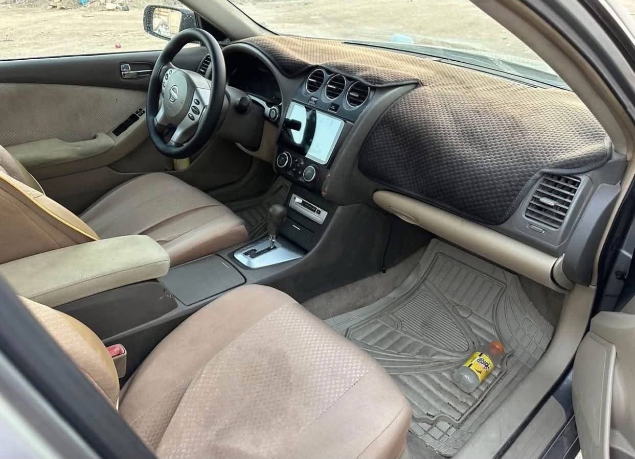 السلام عليكم
التيما ٢٠٠٨  خليجيه 

رقم اربيل سنويه لل ٣٢

هزة جديدة

السيارة بلاديه بيها قطعتين صبغ فقط بدون دواخل 

محرك ٤ سلندر 

كير جديد 

شاشه كاميرا خلفيه تحكم ستيرن 

صدر امامي خلفي جديد 

تخم تاير جديد 

بلاكات نوزلات مجاول كله جديد

مكاني ديالى المقداديه 
السعر ب ٨٥ وبيها مجال للشراي

للاستفسار ***********
