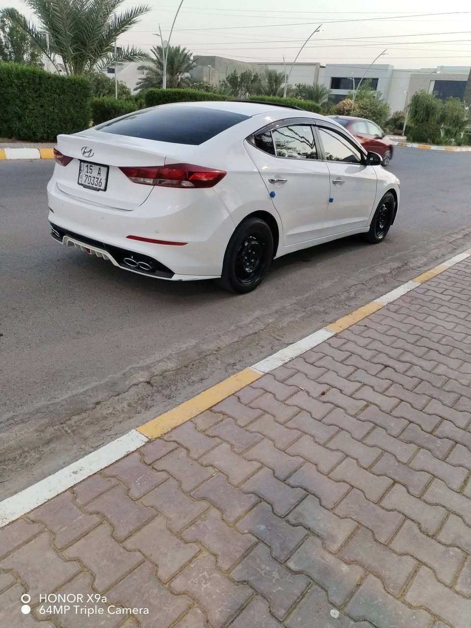 سلام عليكم البيع وبسعر مناسب جدا  105 وبيه مجال شي قليل جدا 
النترا خليجي موديل 2019 فول مواصفات 
عدد البصمه صبق قل الحزام بيع حزام  بدون دواخل  شرط 
محرك 2000 سوبر لاتنقيص ولايبخر شرط 
كير وتو ماتيك شرط 
صدر مامي خلفي جديد 
تخم تاير جديد 
تبريد ثلج قطعتين  مواصفات تنته شاير بلمري  
رقم انبار دولي هزه وسنويه جدد  
مكان تكريت الديوم السعر 105
ملاحضه عتذر عن القصط والوعد 
رقم 
تلفون 
***********

نص مكتوب في الصور:
- HONOR X9a
- 64MP Triple Camera
- O HONOR X9a