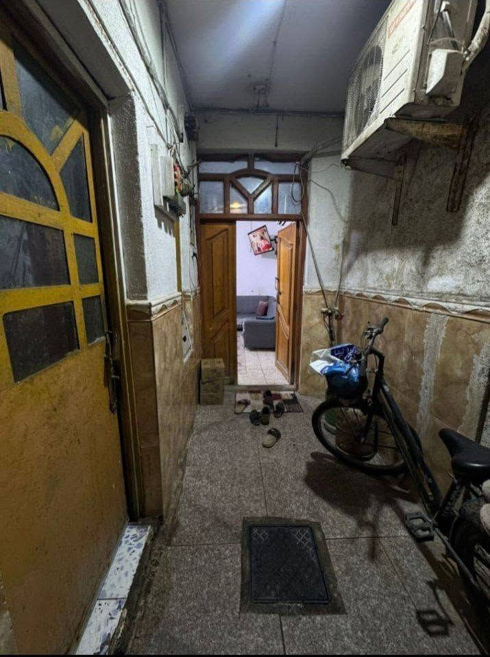 دار بموقع تجاري
موقع تجاري 100/100
.....
1 تريده سكن...: يصير  هو سكن اصلا 
 2تريده  استثمار مربح 
 تأجره ايجار اقل750:. يصير 
3او تريدة تحول مشروع تجاري:   يصير  انت بجوار العلاوي والجملة 
.....
الموقع :نهاية التميميه - الشارع مواصل لشارع الداكير - عبر جسر الخندق 
ثاتي بيت  عن علوة الغذائيه 
مباشر على شارع الرابط بين الداكير والرباط منطقة التميمية. تريده سكن تريد تحول مشروع تجاري
 المساحة 85
طابقين 
بناء 2018
3 غرف  +ديوانيه +هول +مطبخ 
3 حمامات داخليه 
1 حمام خارجي 
سقف مسلح + طابوق 
رفت 60 سم على مساحة العقار اعلى من الشارع .
نوع العقار ::وقف اغا جعفر   ايجار سنوي: 25 الف
سعر العقار : 110 و قابل للتفاوض
الاتصال
***********
