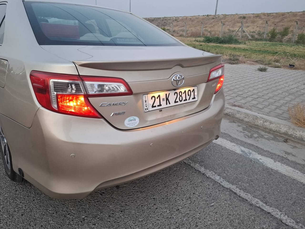 سلام عليكم كامري ٢٠١٢ امريكي لون ذهبي ماشية ١٨٨ ميل غاز وبنزين بدون صبغ بيه نص جامرلغ الخلفي تعديل بارد بجم كبس كير بلاد مامفتوح محرك مال ١٧ شرط لا صرف ولا بخار رقم وهزة وسنوية جديد ٢٠٣١ تنتهي سعر المطلوب ١٢٠ $التواصل على الرقم ***********
