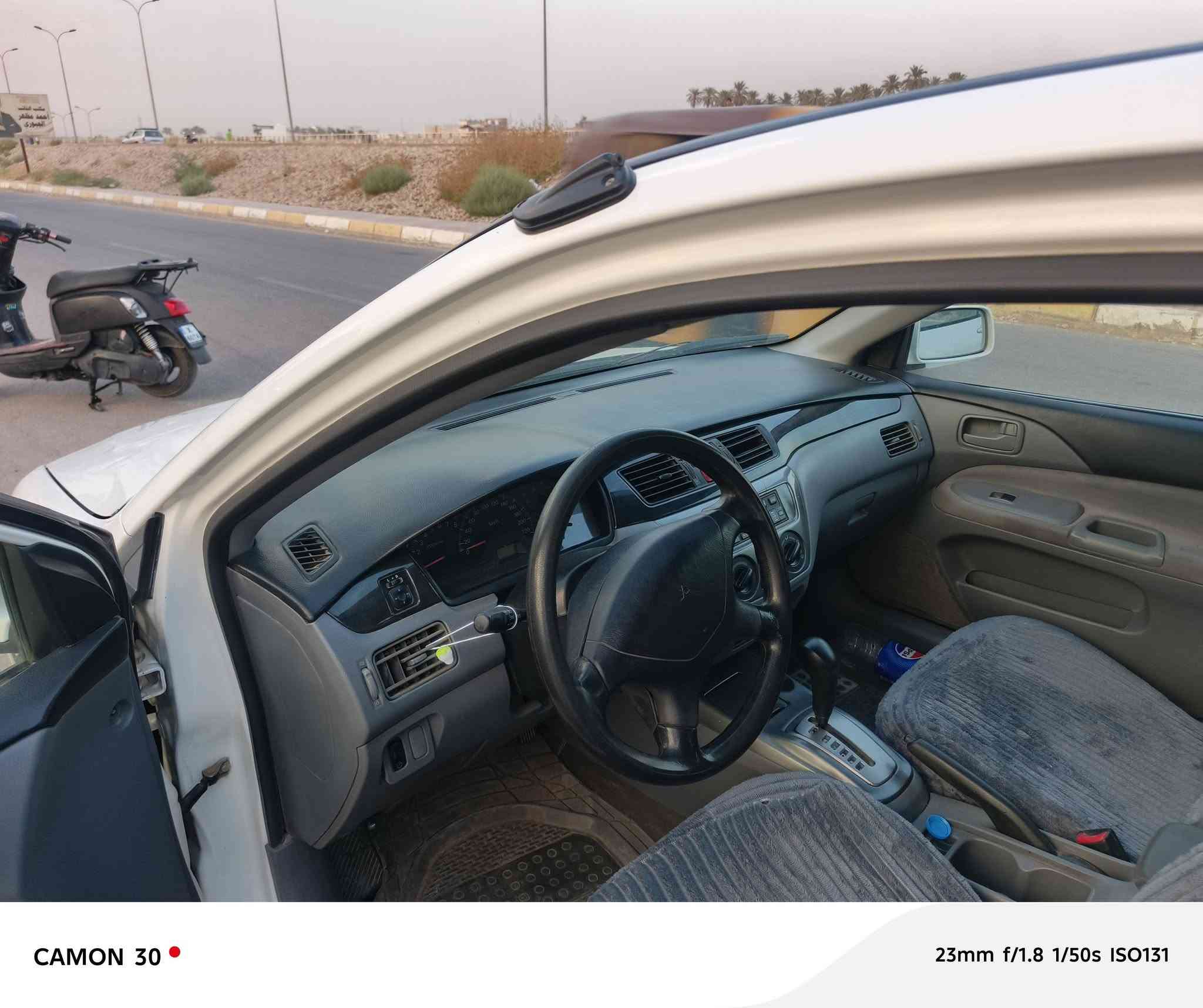 لانسر ٢٠٠٩ مكفولة عدا الدعاميه الاماميه ولبدنه مأشر عليها تبريد كير محرك كفاله السعر ٧٦ وبي مجال للاتصال على الرقم ***********
